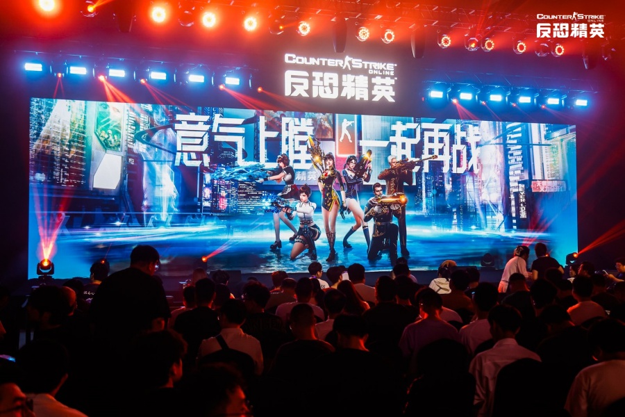 《反恐精英Online》“巅峰之战”访谈：全新传奇武器的诞生